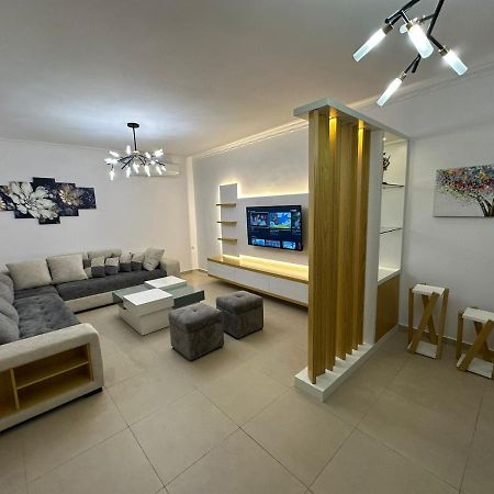 בראט Elby Apartments מראה חיצוני תמונה