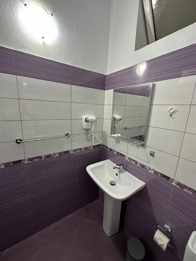 בראט Elby Apartments מראה חיצוני תמונה