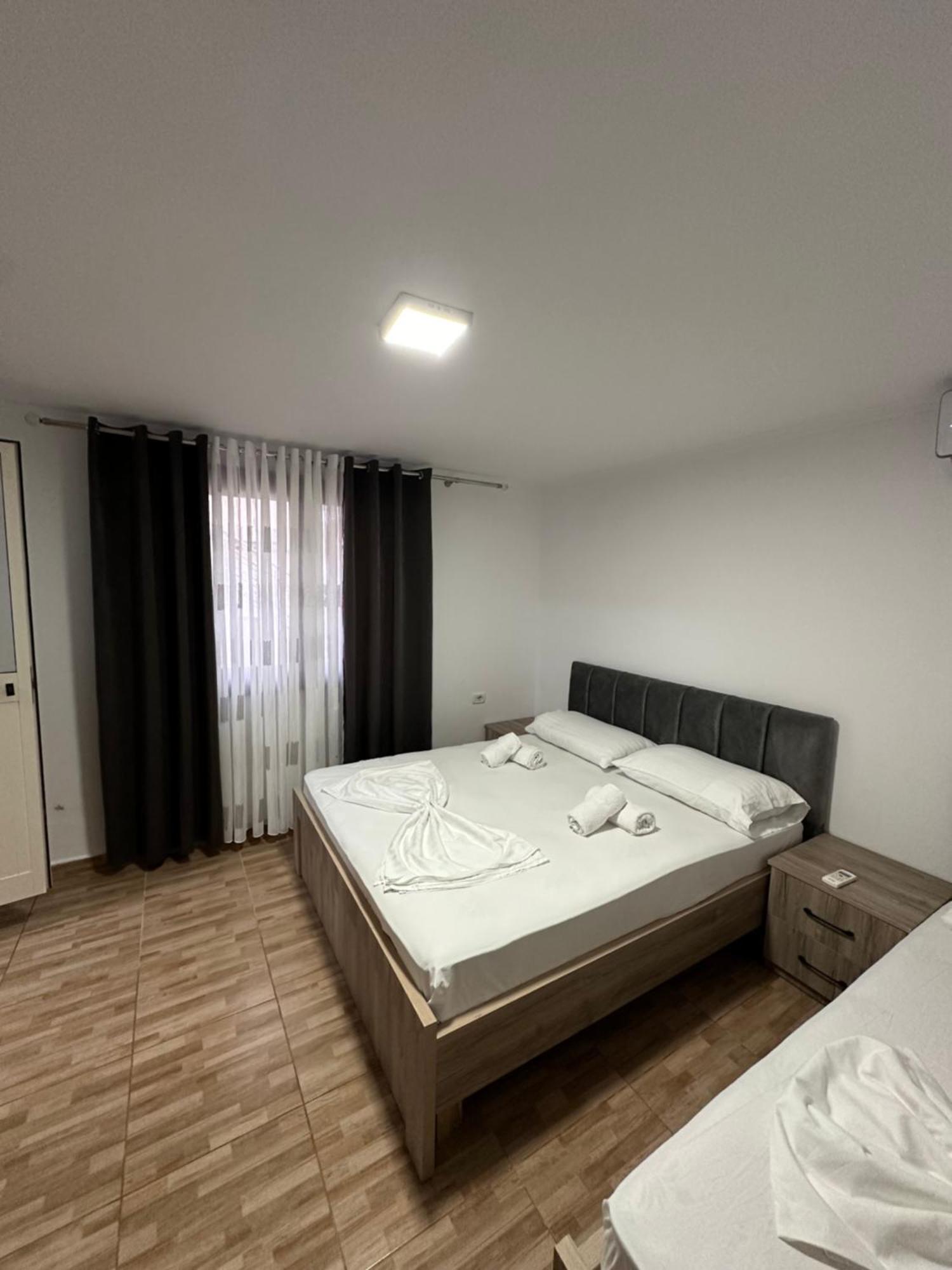 בראט Elby Apartments מראה חיצוני תמונה