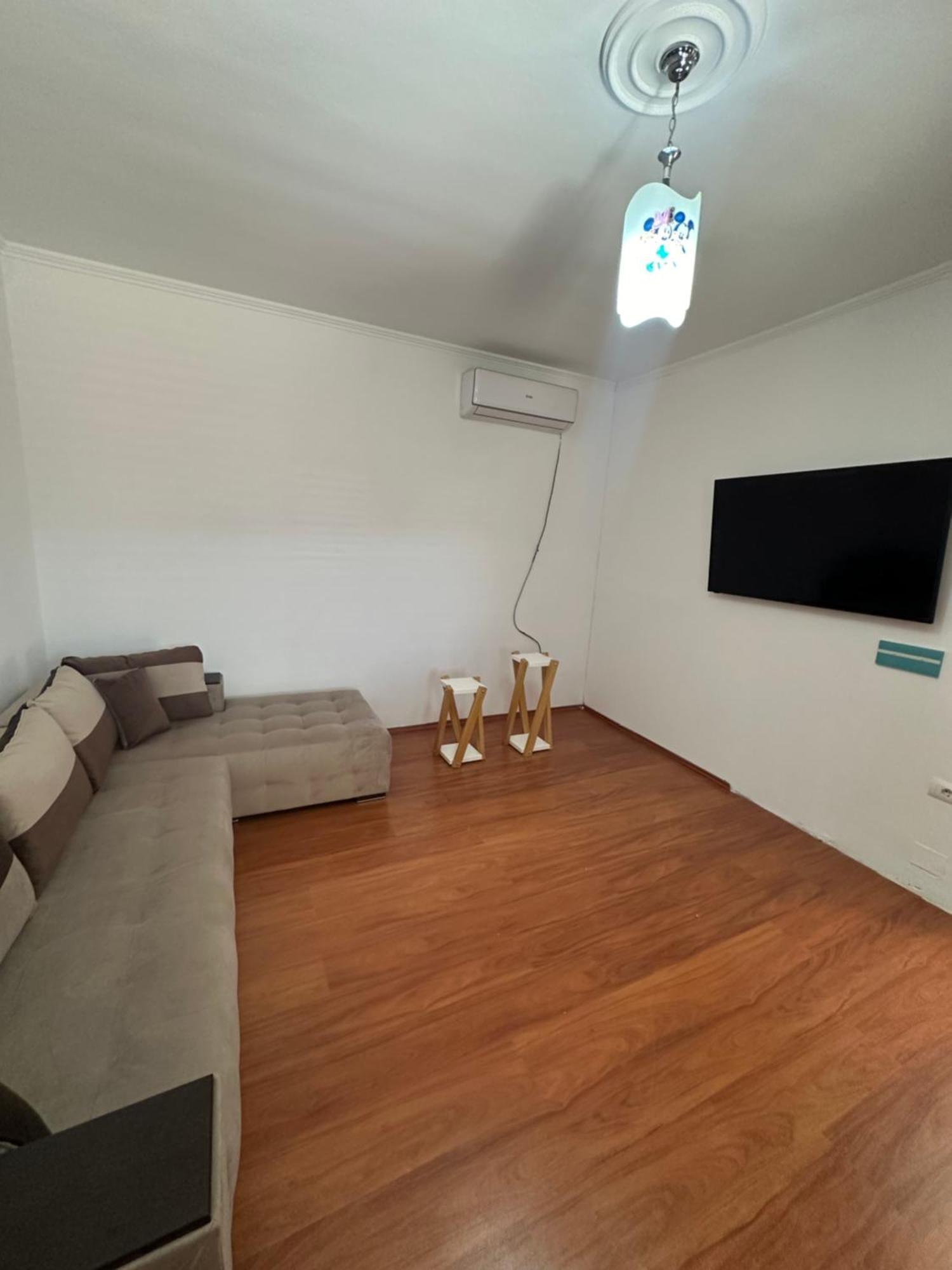 בראט Elby Apartments מראה חיצוני תמונה